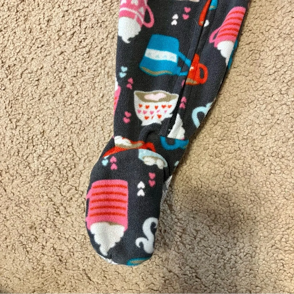 Carter's Girls Grey Fleece Hot Cocoa Footie Sleeper Sz 12M‎